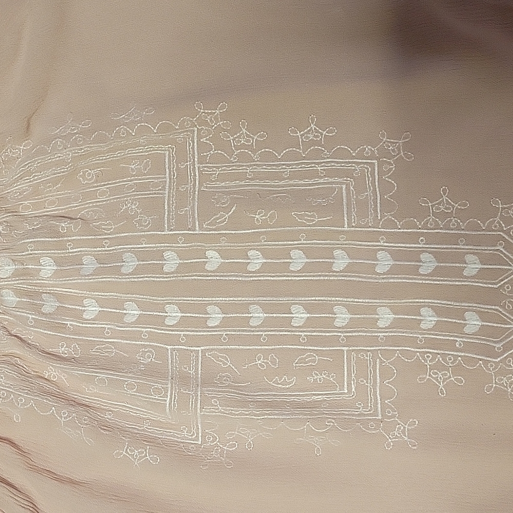 Boho-inspired Blouse - Picture 2 of 5